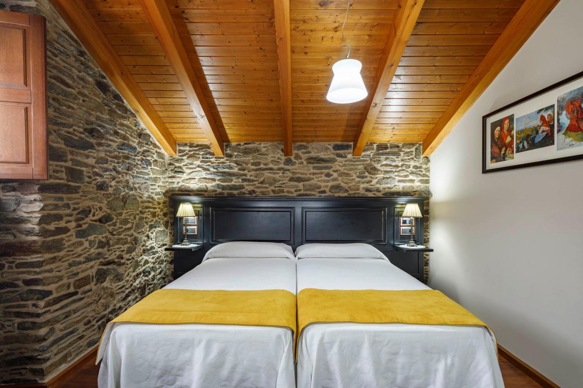 Casa Rural Dona Maria Ordes Bagian luar foto